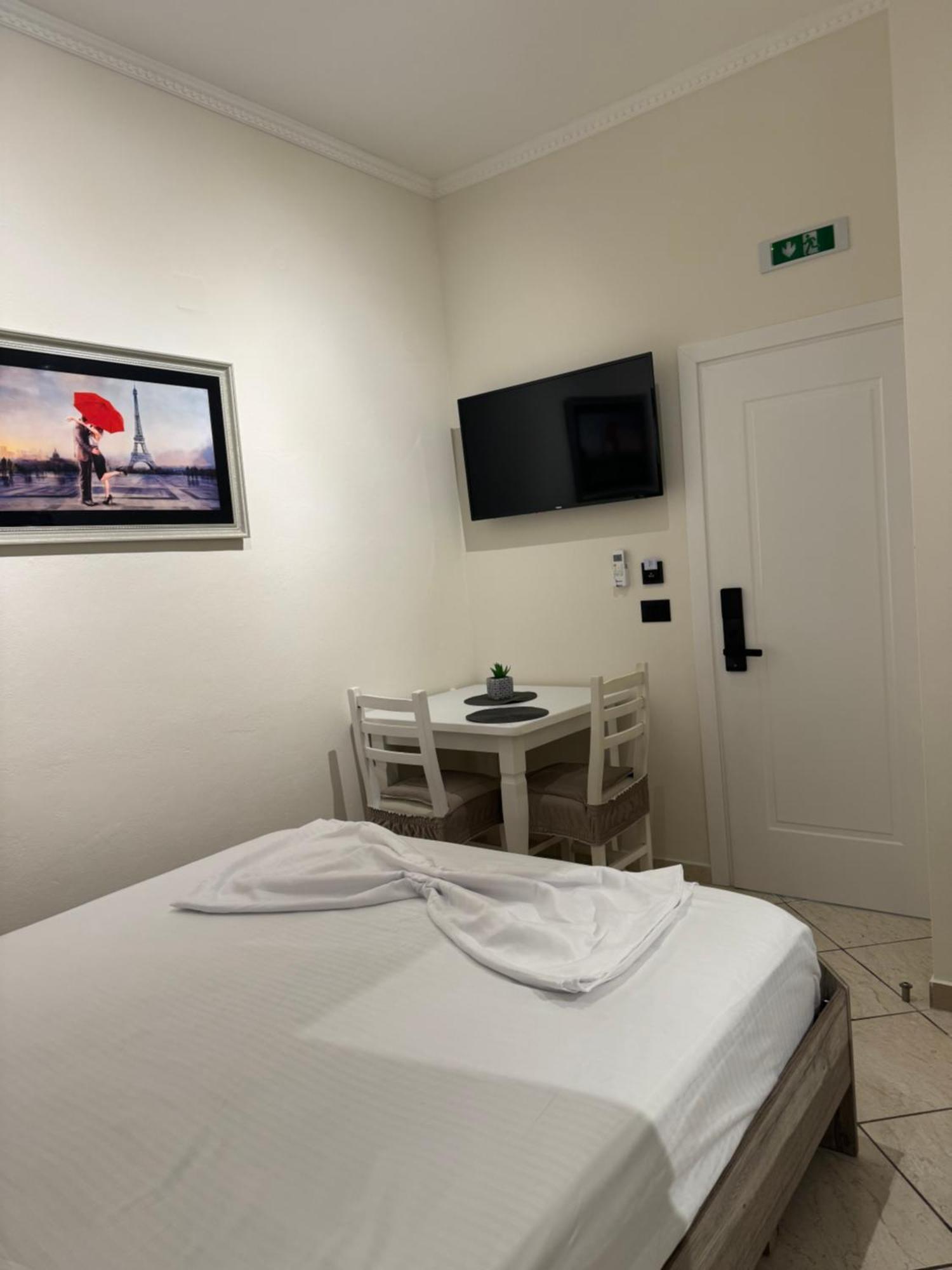 Vila Eljus Durres Luaran gambar