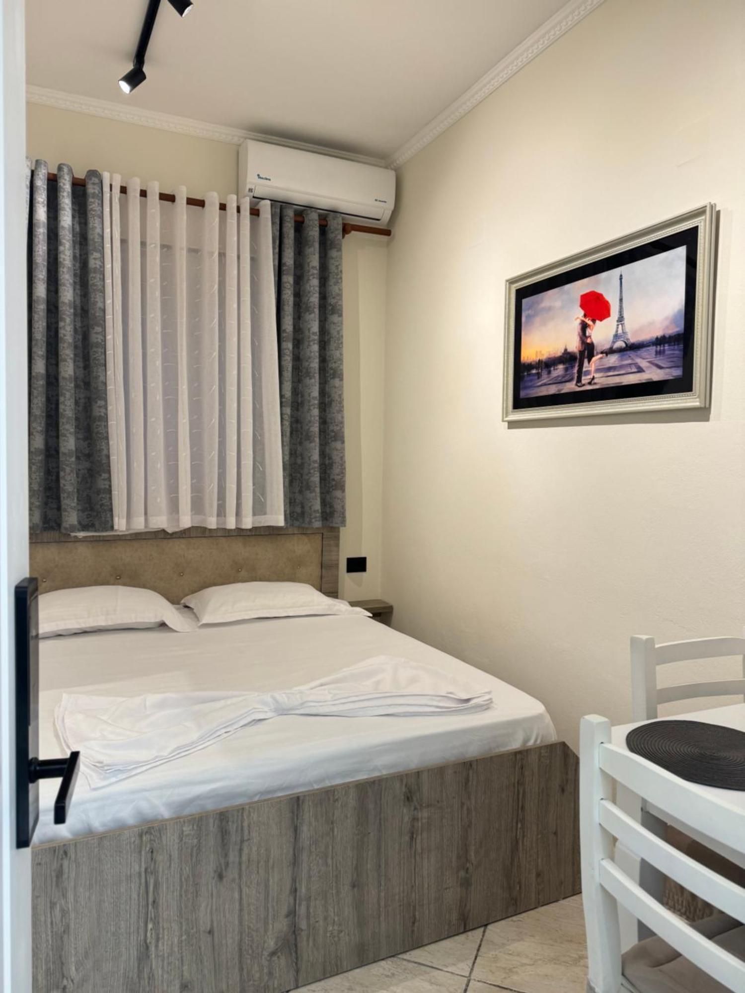 Vila Eljus Durres Luaran gambar