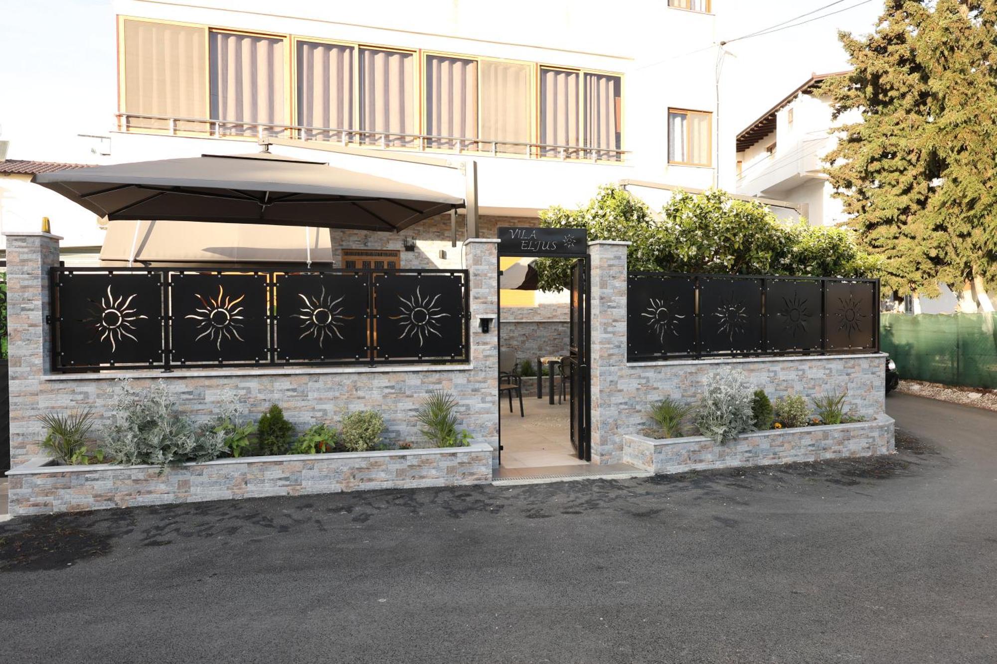 Vila Eljus Durres Luaran gambar